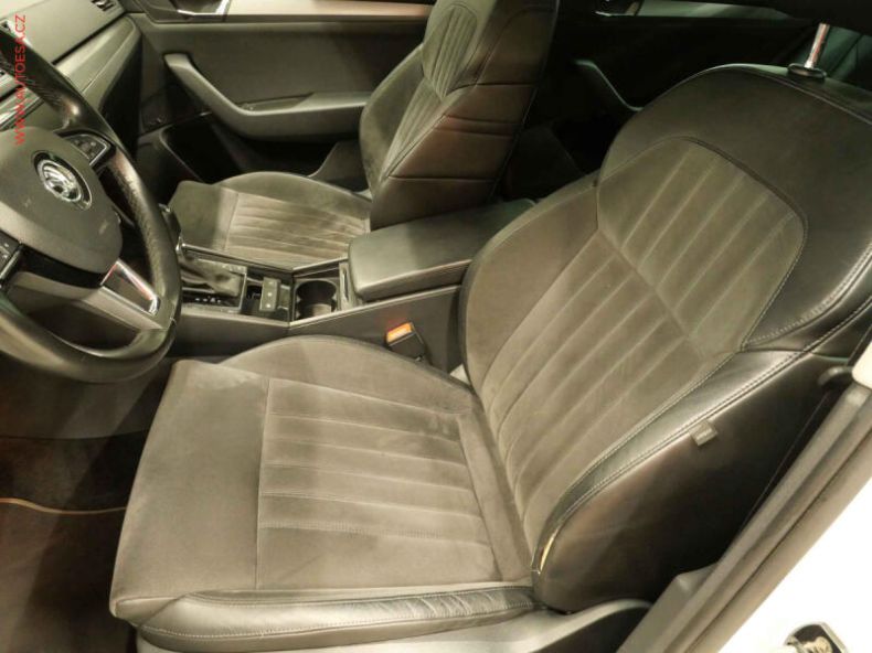 Škoda Superb - hlavní fotka
