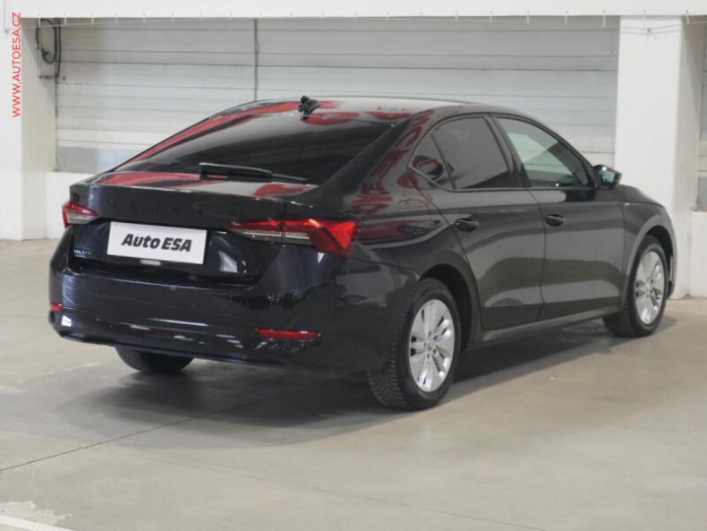 Škoda Octavia - hlavní fotka