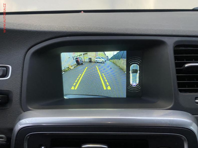 Volvo V60 - hlavní fotka