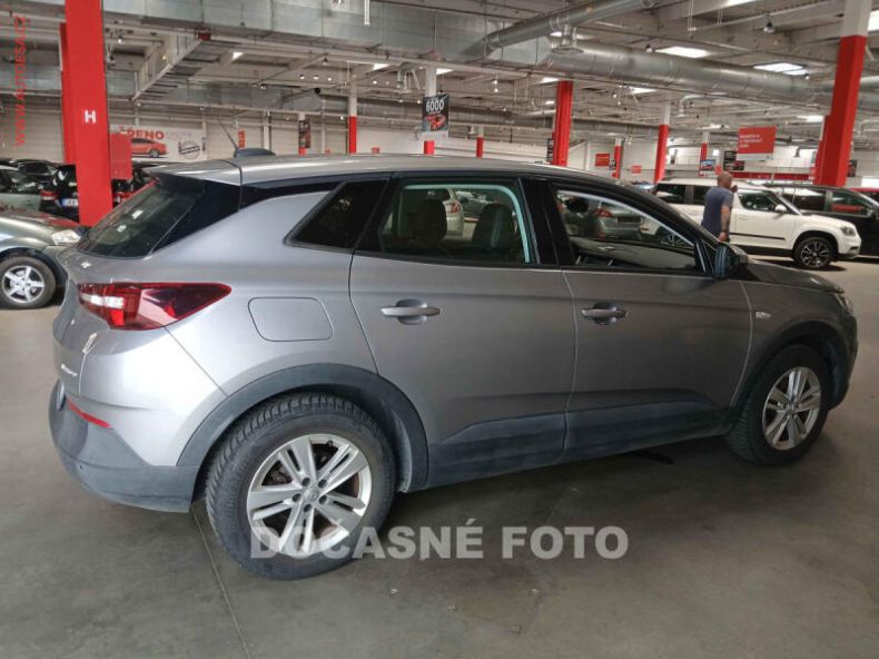 Opel Grandland X - hlavní fotka