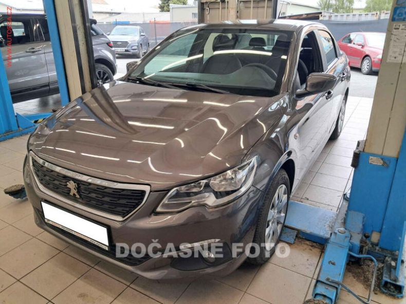 Peugeot 301 - hlavní foto