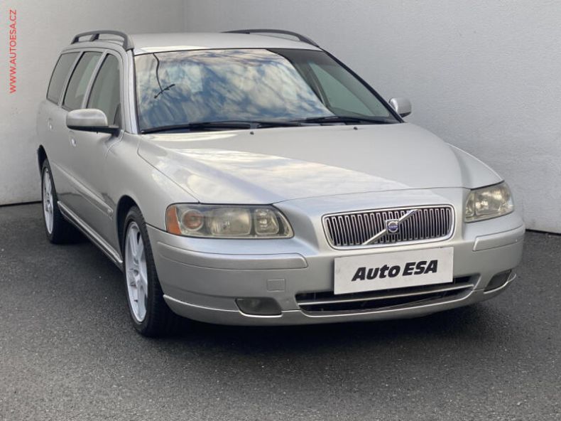 Volvo V70 - hlavní fotka inzerátu