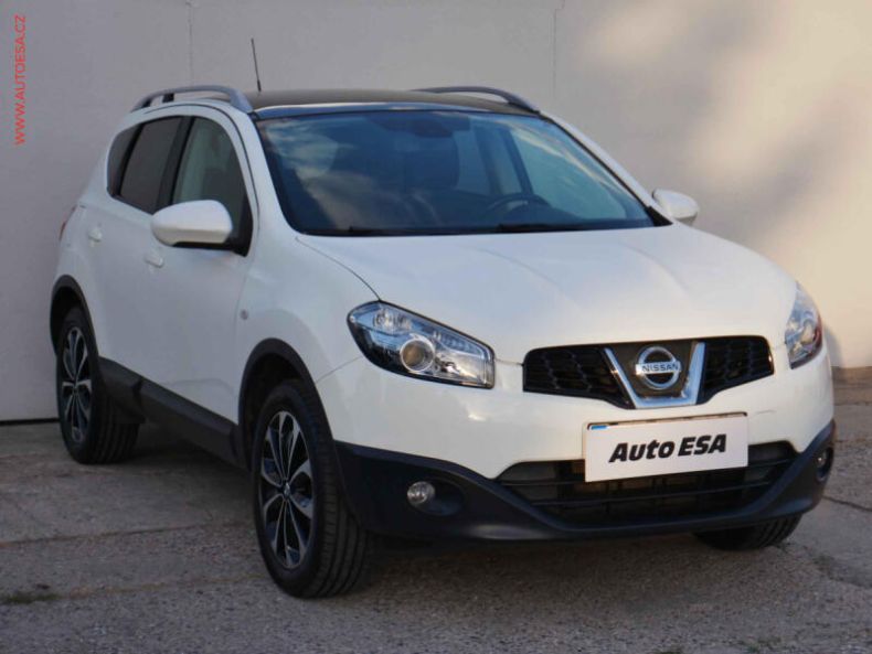 Nissan Qashqai - hlavní fotka inzerátu