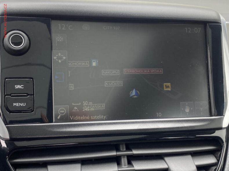 Peugeot 2008 - hlavní fotka