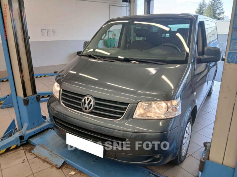 Volkswagen Caravelle - hlavní foto
