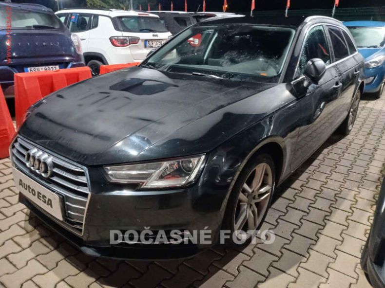 Audi A4 - hlavní foto