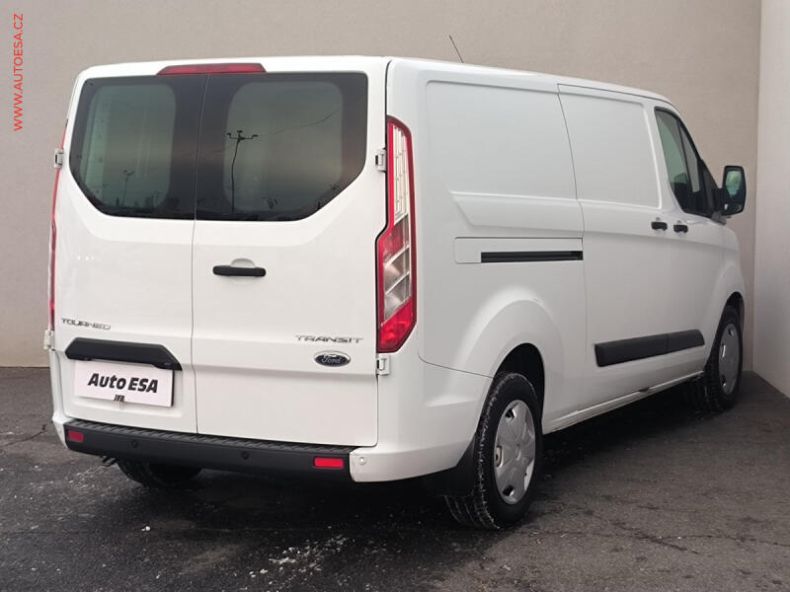 Ford Transit - hlavní fotka