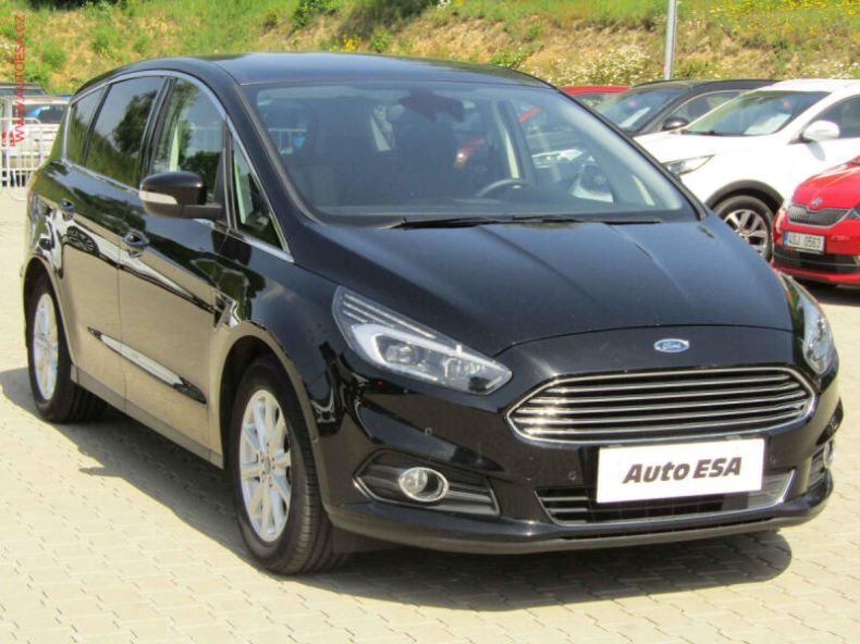 Ford S-MAX - hlavní fotka inzerátu