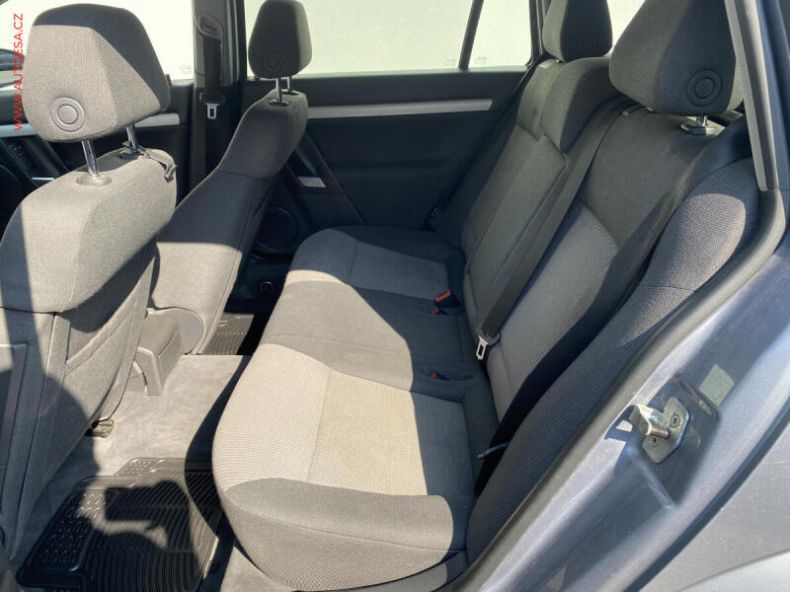 Opel Vectra - hlavní fotka