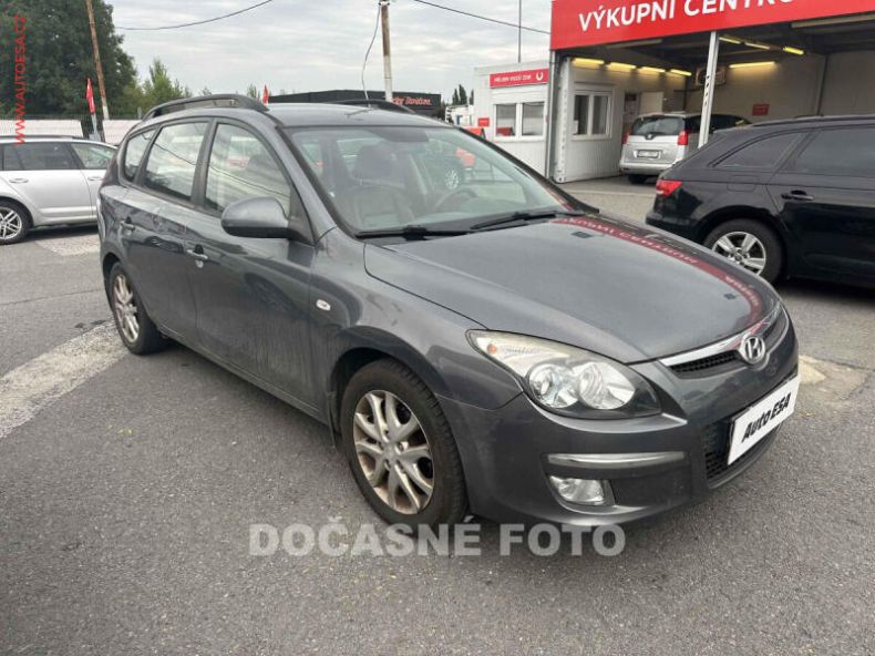 Hyundai i30 - hlavní fotka inzerátu