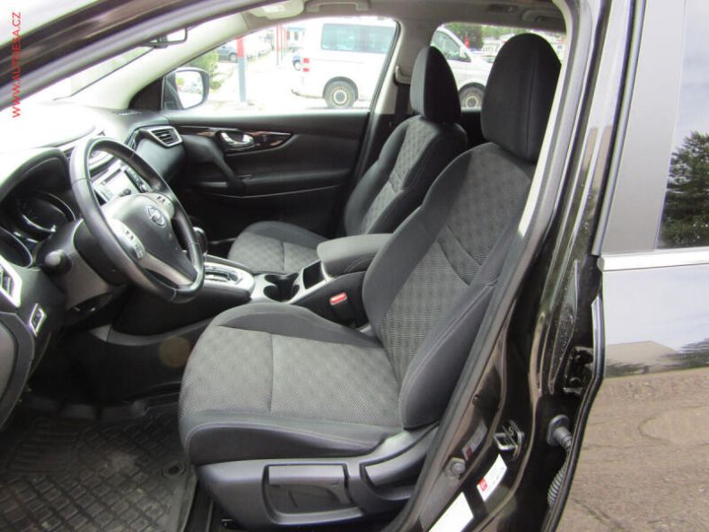 Nissan Qashqai - hlavní fotka