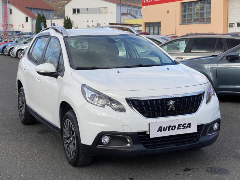 Peugeot 2008 - hlavní foto