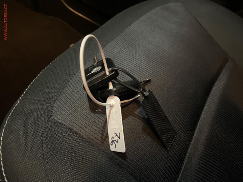 Nissan Qashqai - hlavní fotka