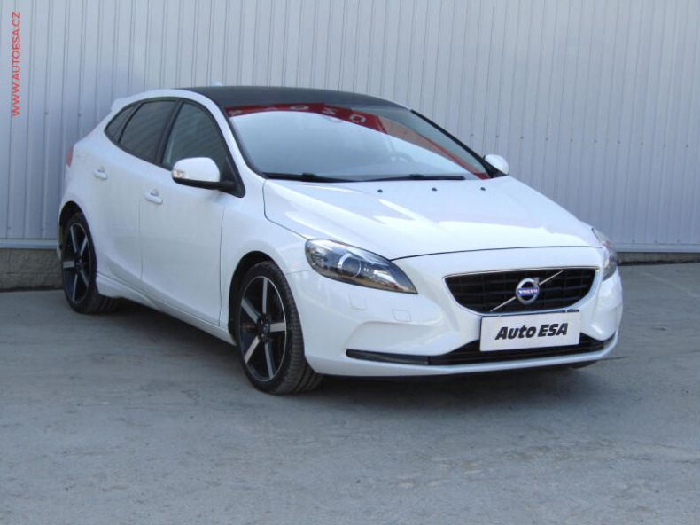 Volvo V40 - hlavní fotka inzerátu