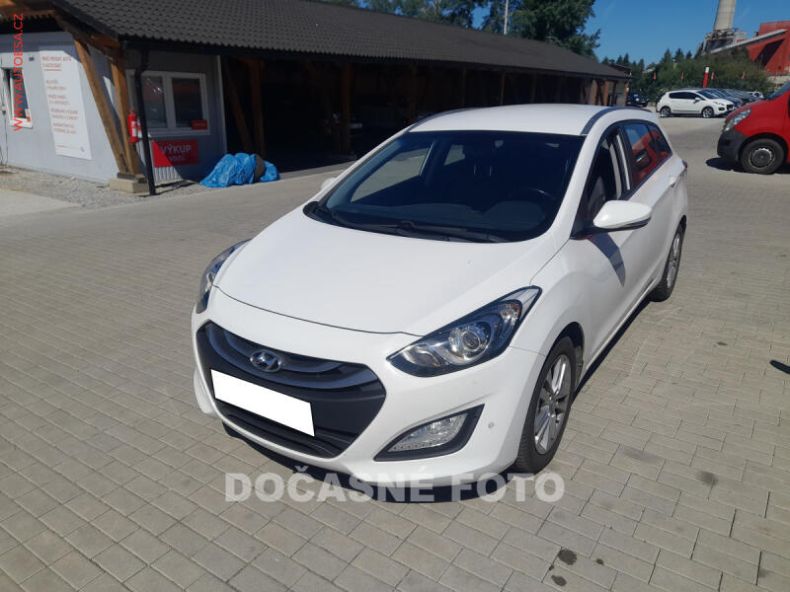 Hyundai i30 - hlavní fotka inzerátu