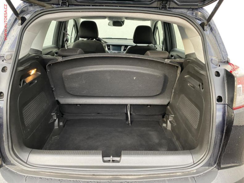 Opel Crossland X - hlavní fotka