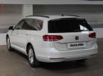 Volkswagen Passat - fotka číslo 3