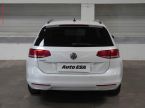 Volkswagen Passat - fotka číslo 4
