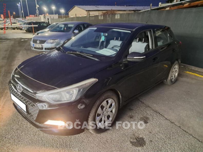 Hyundai i20 - hlavní foto