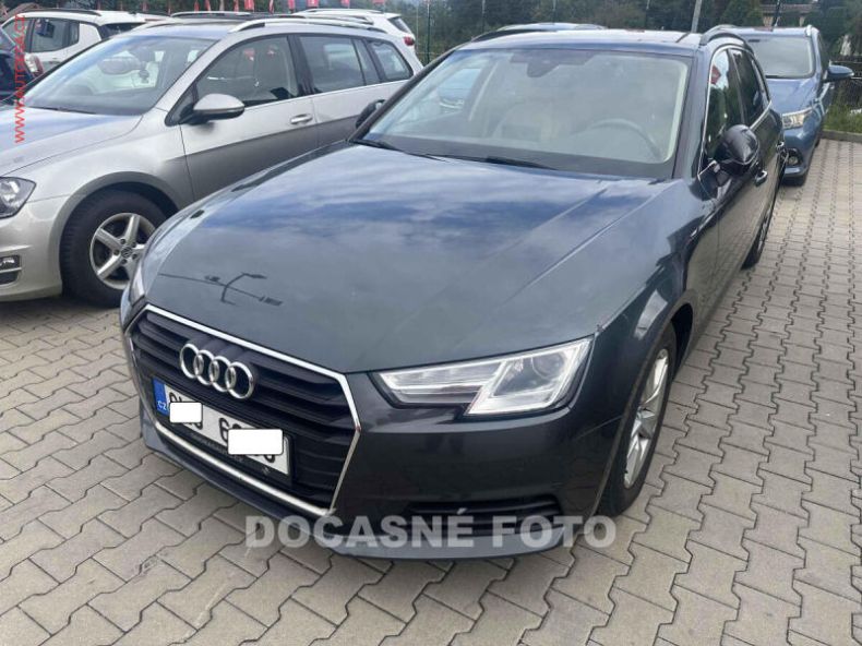 Audi A4 - hlavní foto