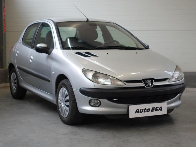 Peugeot 206 - hlavní foto