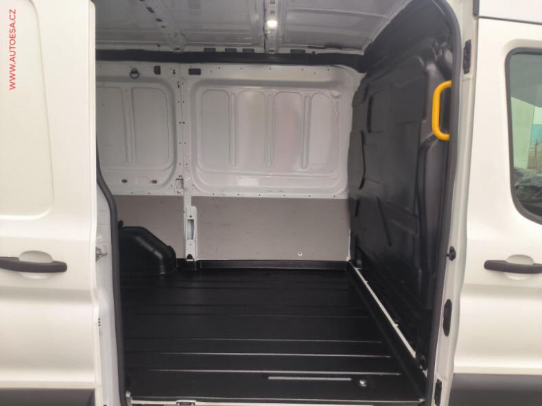 Ford Transit - hlavní fotka