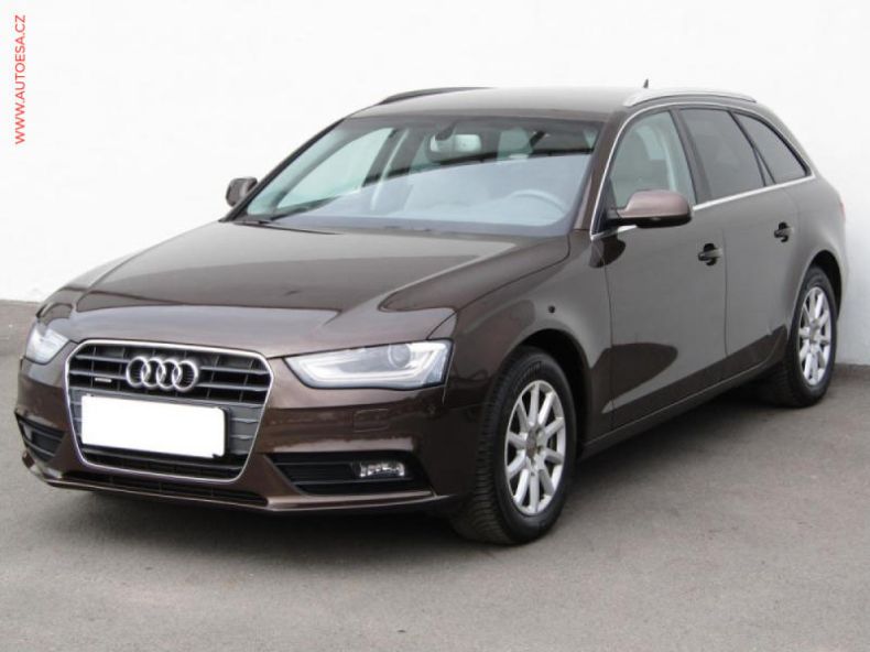 Audi A4 - hlavní fotka