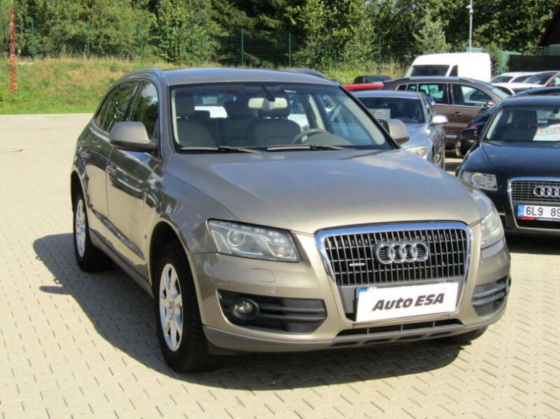 Audi Q5 - hlavní foto