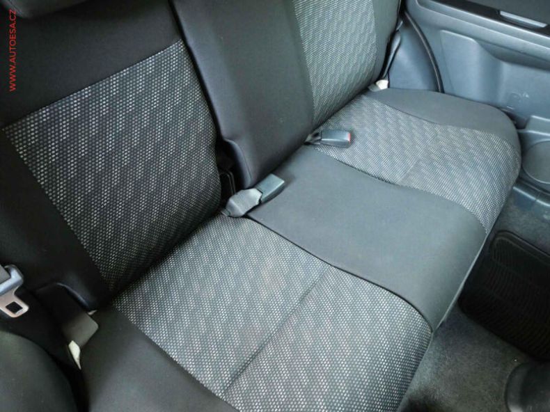 Suzuki SX4 - hlavní fotka