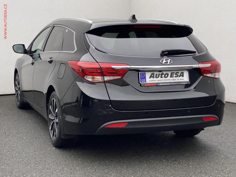 Hyundai i40 - hlavní fotka