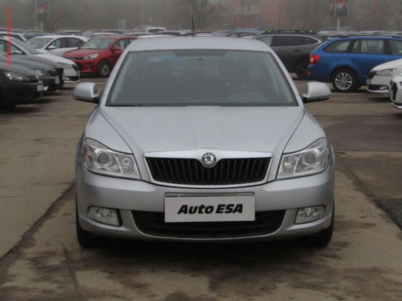 Škoda Octavia - hlavní fotka