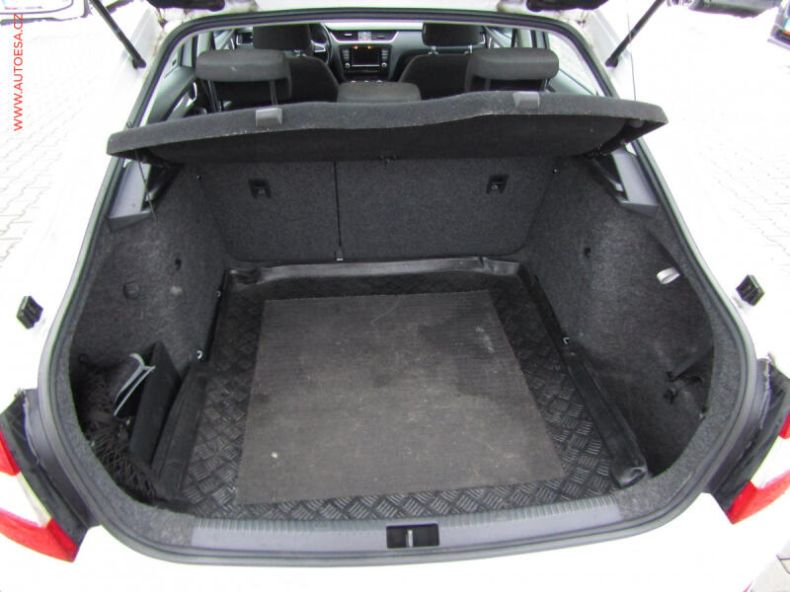 Škoda Octavia - hlavní fotka