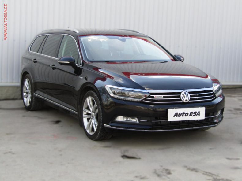 Volkswagen Passat - hlavní foto