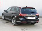 Volkswagen Passat - fotka číslo 5