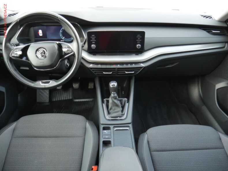 Škoda Octavia - hlavní fotka