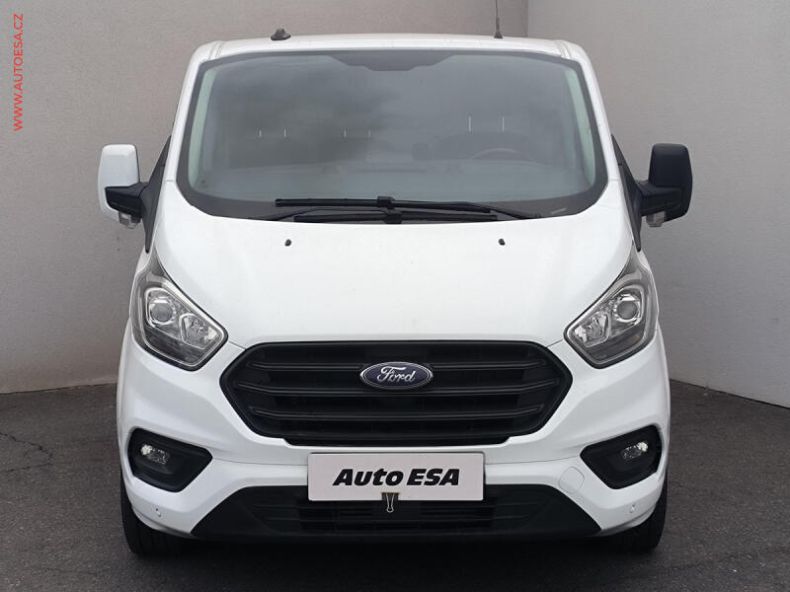 Ford Transit - hlavní fotka