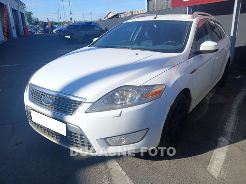 Ford Mondeo - hlavní foto