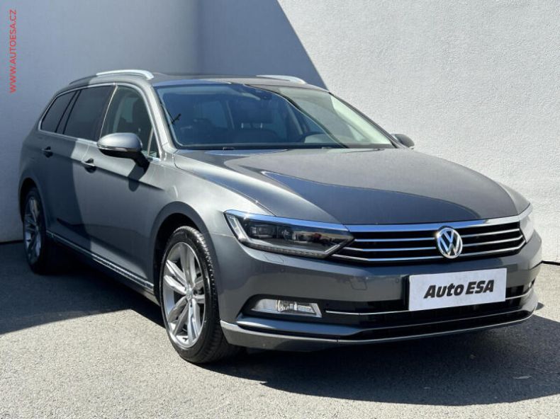 Volkswagen Passat - hlavní fotka inzerátu