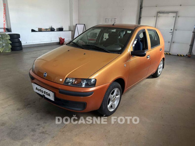 Fiat Punto - hlavní foto
