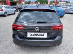 Volkswagen Passat - fotka číslo 4