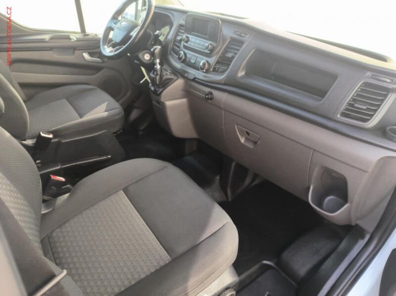 Ford Transit - hlavní fotka