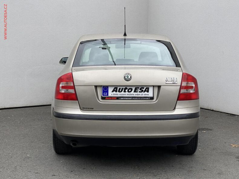 Škoda Octavia - hlavní fotka