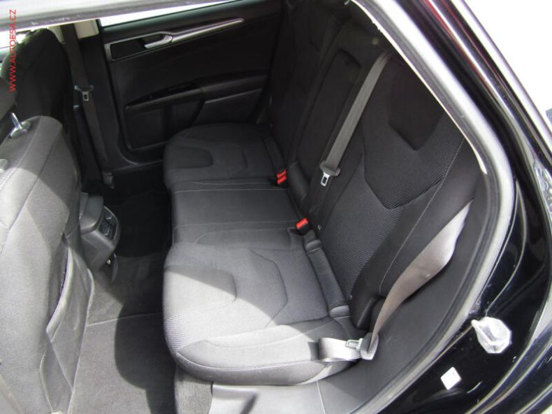 Ford Mondeo - hlavní fotka