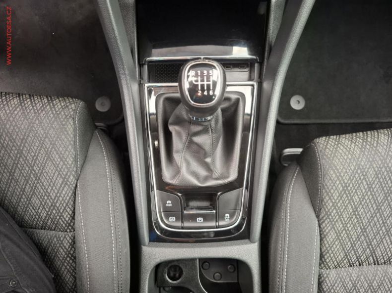 Škoda Karoq - hlavní fotka