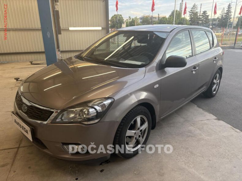 Kia Cee'd - hlavní foto