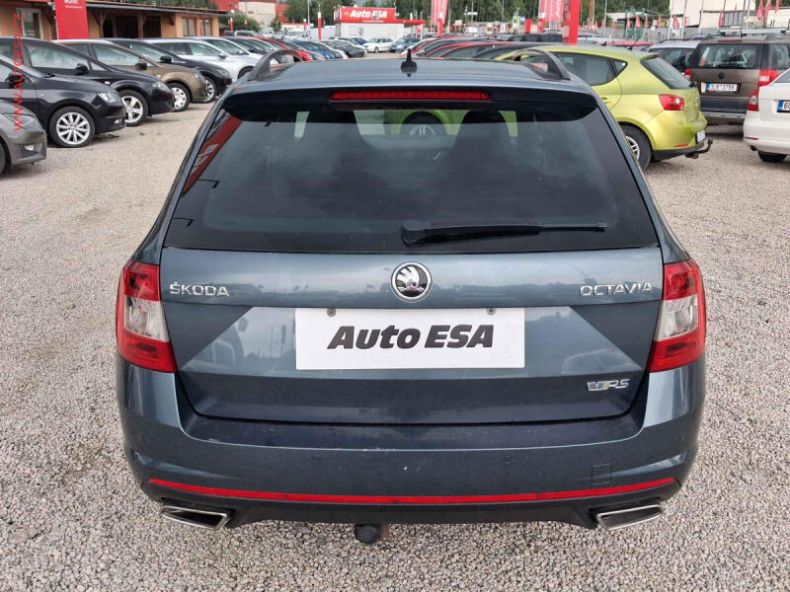Škoda Octavia - hlavní fotka