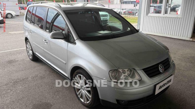 Volkswagen Touran - hlavní fotka inzerátu
