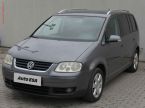 Volkswagen Touran - fotka číslo 2
