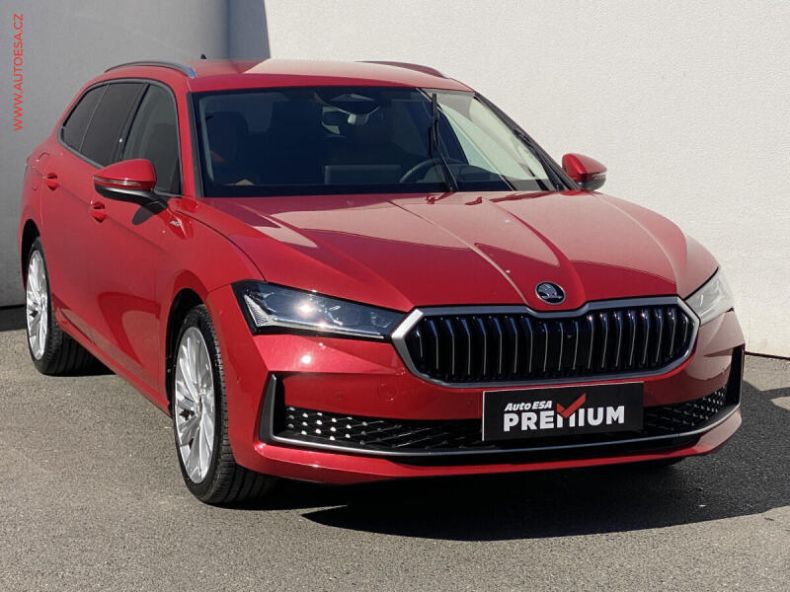 Škoda Superb - hlavní foto