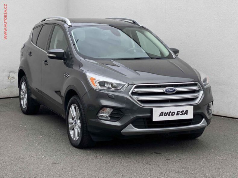 Ford Kuga - hlavní foto